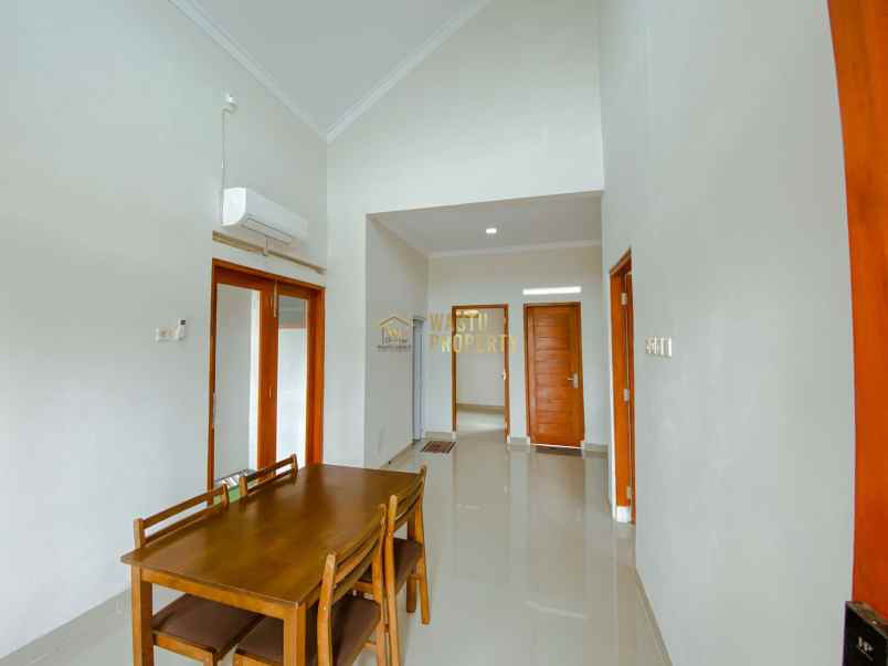 hunian modern di kalasan lokasi tenang bebas macet