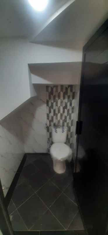 jual rumah 2lt exclusive cibubur