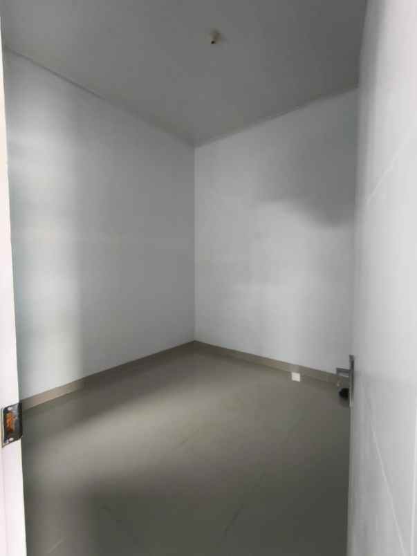 jual rumah cantik idaman one gate sistem