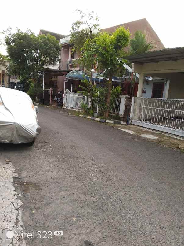 jual rumah dalam komplek di ujung berung bandung
