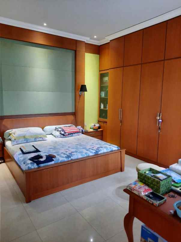 jual rumah mewah duri kepa jak bar