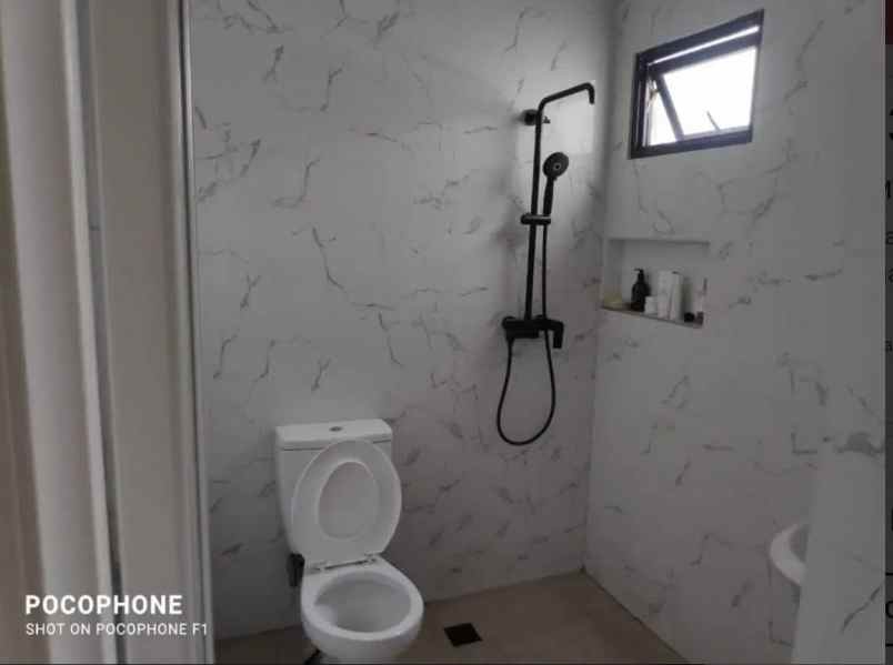 jual rumah mutiara taman palem jak bar