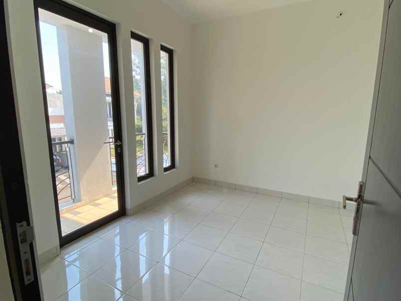 jual rumah siap huni legenda wisata cibubur