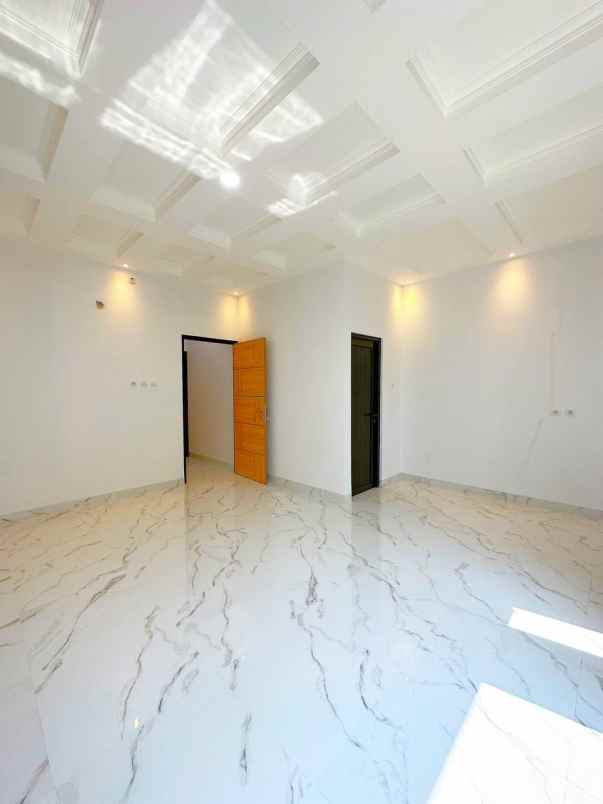 jual rumah townhouse murayya utan kayu matraman