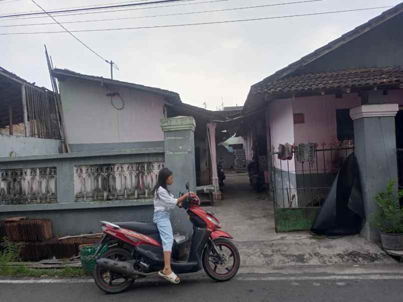koskosan tengah kota solo