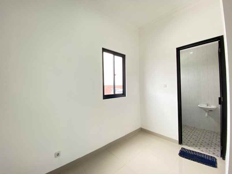 ruko 3 5 bagus di jatiwaringin pondok gede bekasi