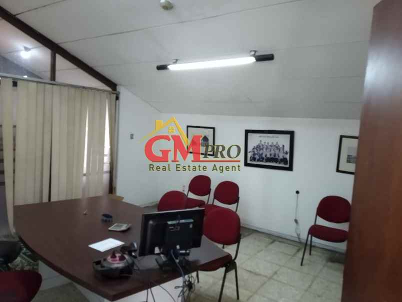 ruko gudang kantor sukajadi