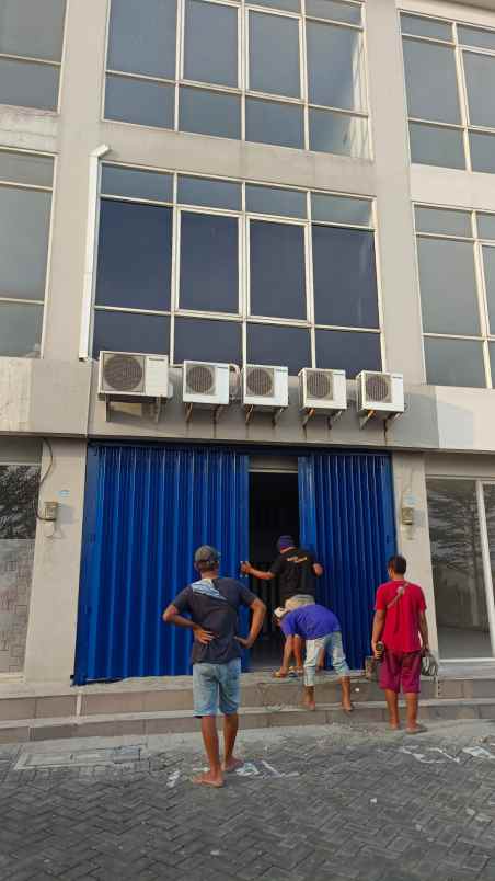 ruko royal crown palace 3 lantai minim 2th