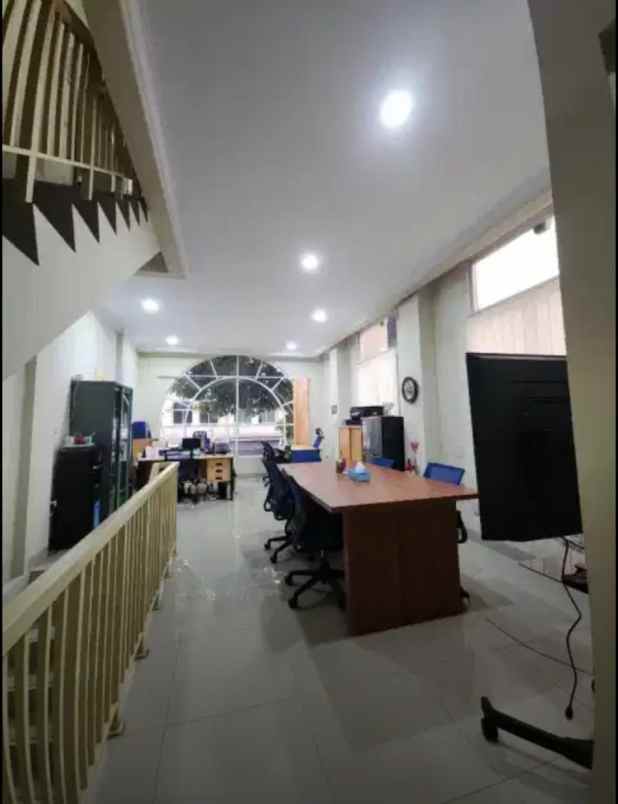 ruko strategis bekasi selatan shm jalan 2 mobil 1 75m