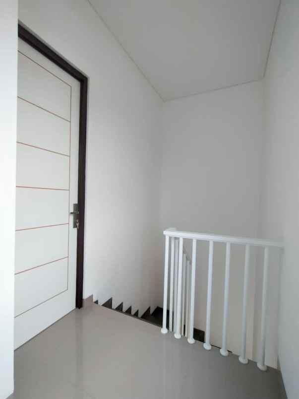 rumah 2 lantai 5 66 jt an di cisalak cimanggis depok