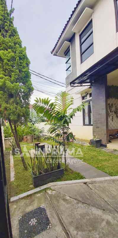 rumah 2 lantai ciganjur jagakarsa jakarta selatan