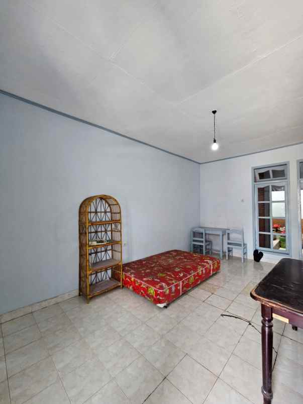 rumah 2 lantai lokasi sawojajar butuh cepat