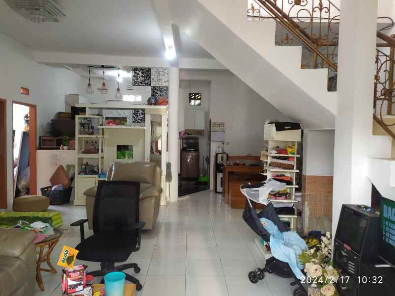 rumah 3 lantai lokasi perumahan grand pkj rancamanyar