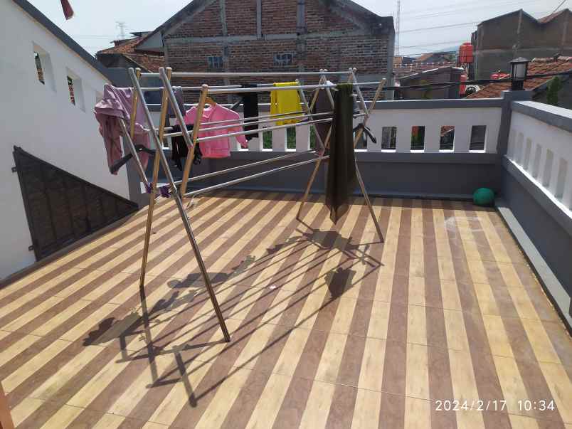 rumah 3 lantai lokasi perumahan grand pkj rancamanyar