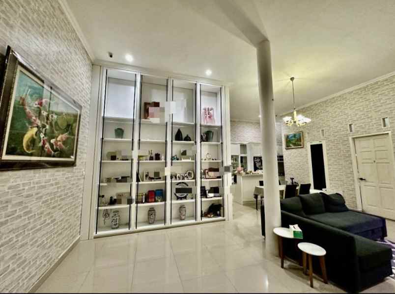 rumah bagus di komplek tni al jatibening bekasi