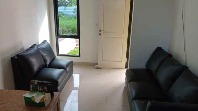 rumah baru bebas banjir di bekasi