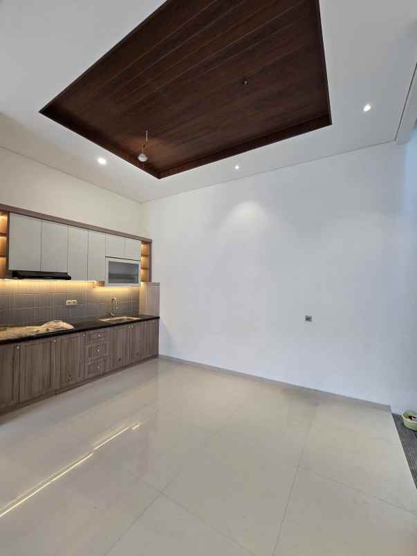 rumah baru dekat mal arion rawamangun