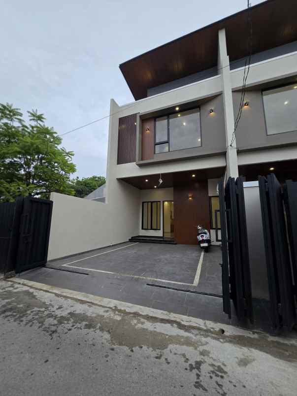 rumah baru dekat mal arion rawamangun