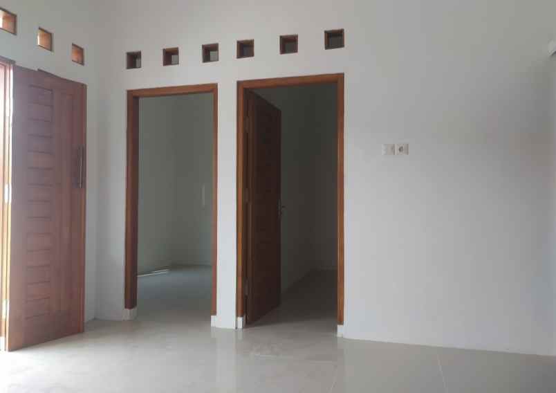 rumah baru kota solo