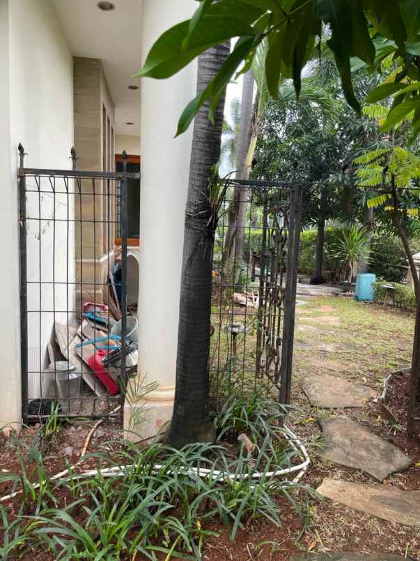 rumah bukit gading villa