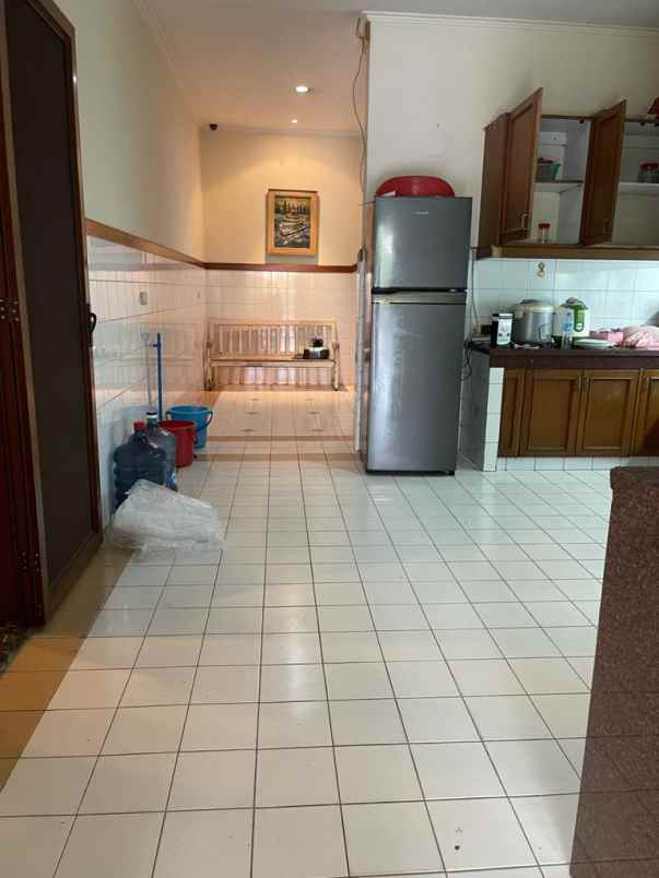 rumah bukit gading villa