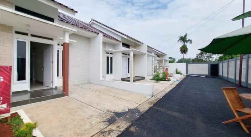 rumah cantik cluster siap huni kpr dp 0 bebas banjir