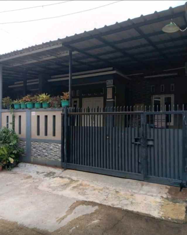 rumah cinere limo 650 juta