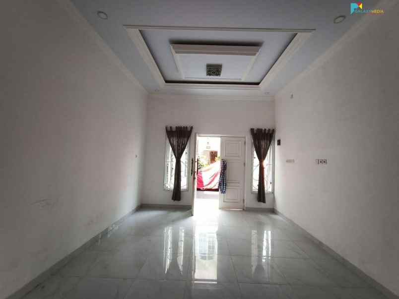 rumah cipayung jakarta timur dki