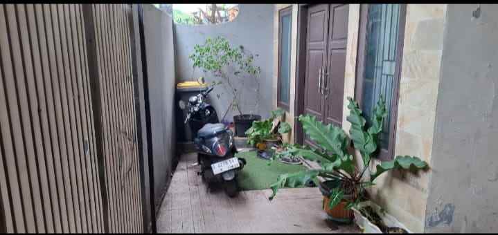 rumah di sekepanjang cikutra cibeunying kidul