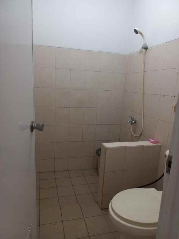 rumah dijual dekat pintu tol cimanggis