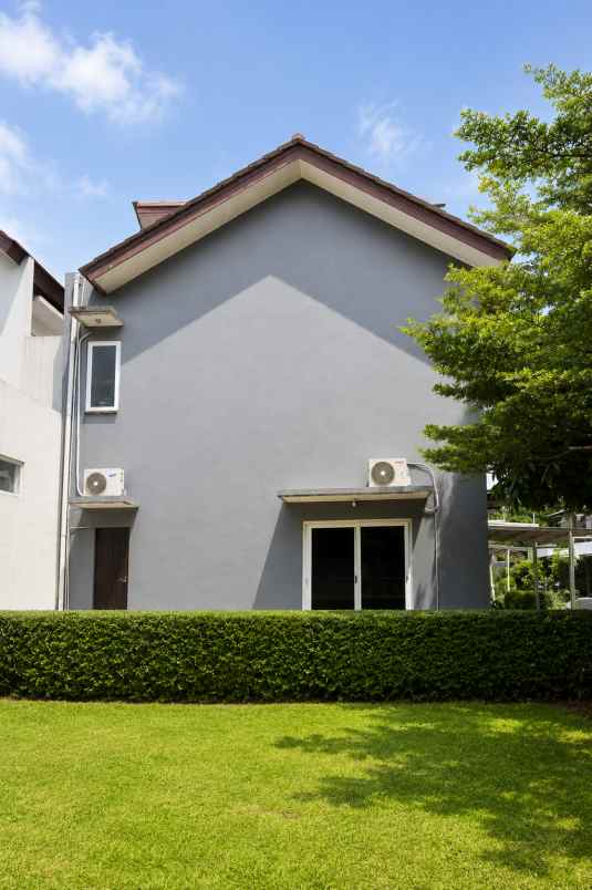 rumah dijual di ciputat lt 132 m lb 99 m hook shm nego