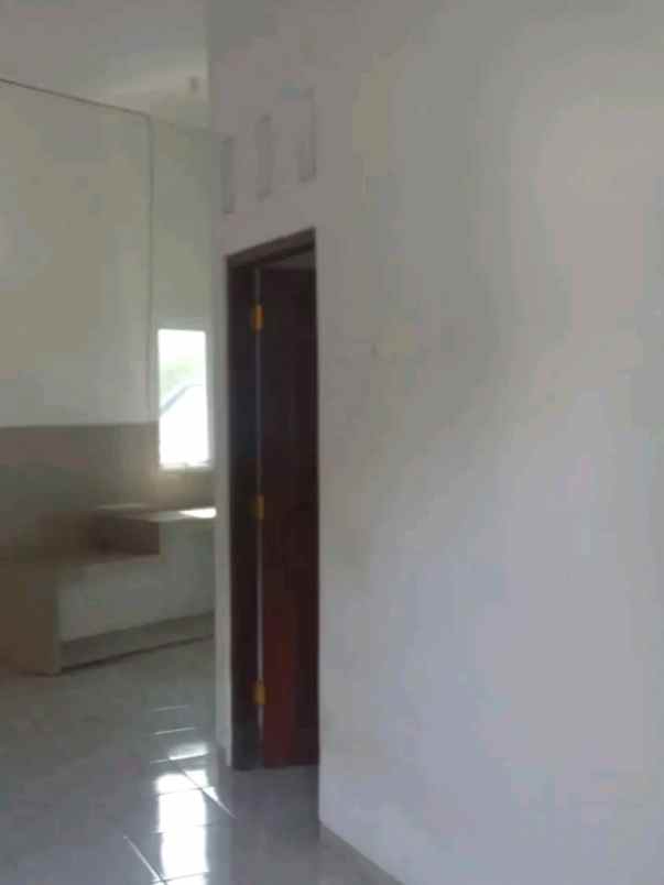 rumah dijual di manyaran semarang barat