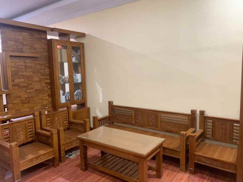 rumah ethnic joglo cantik dekat pusat kota palagan