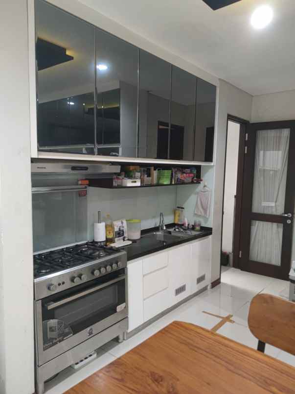 rumah graha natura minimalis tropical nego tipis