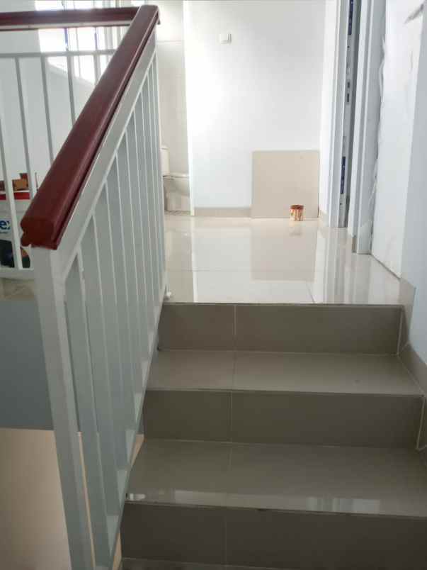 rumah jatiasih bekasi