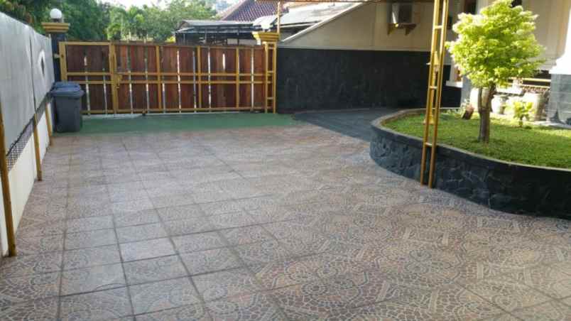 rumah jl pulo permatasari