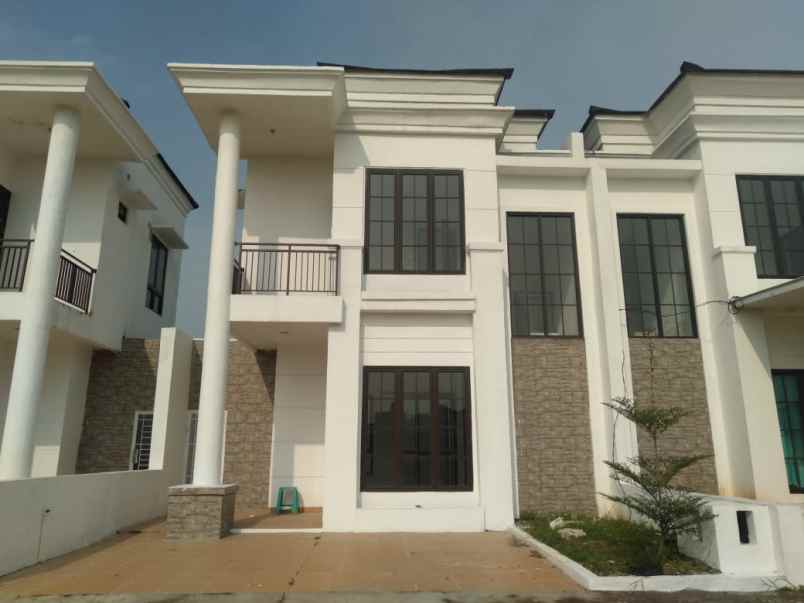 rumah jl raya kaliabang tengah