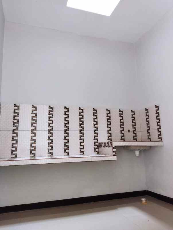 rumah jl sangkanhurip ciborerang