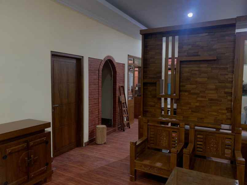 rumah joglo mewah dekat sleman city hall