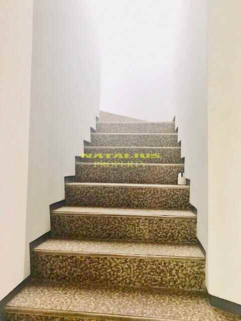 rumah kebon baru tebet