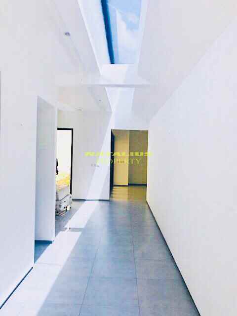 rumah kebon baru tebet