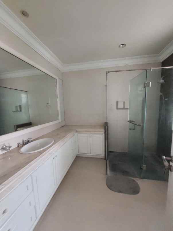 rumah mewah 2 lantai puri galaxy surabaya timur