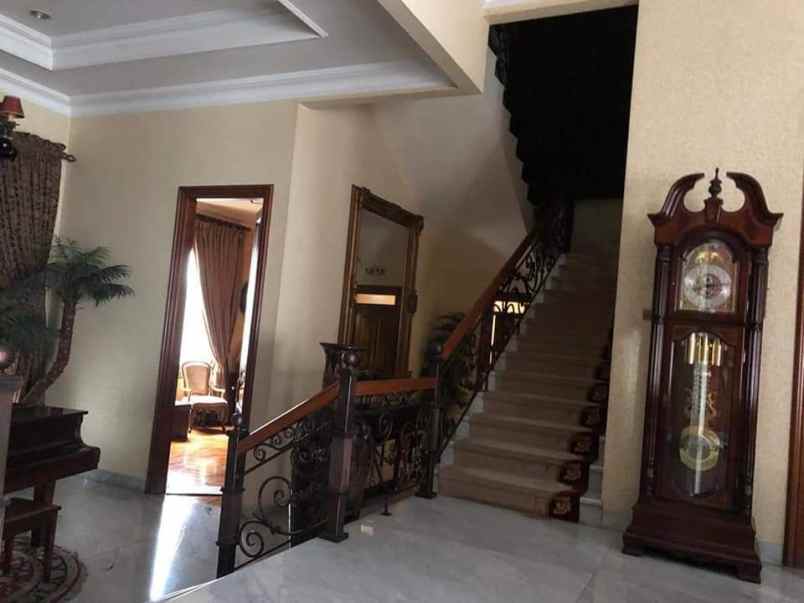 rumah mewah di area senopati