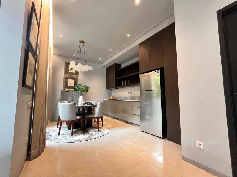 rumah mewah full furnish dekat jogja city mall