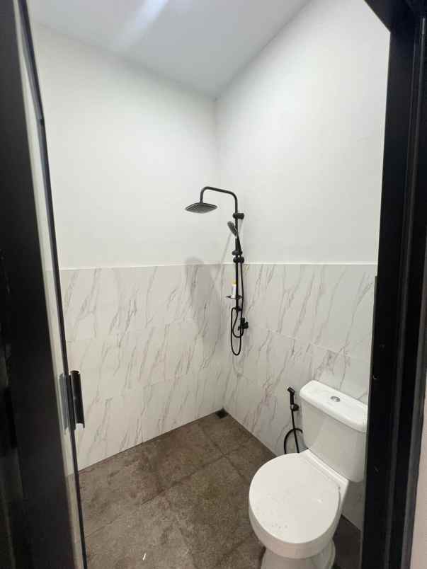 rumah minimalis modern di sewon bantul siap huni