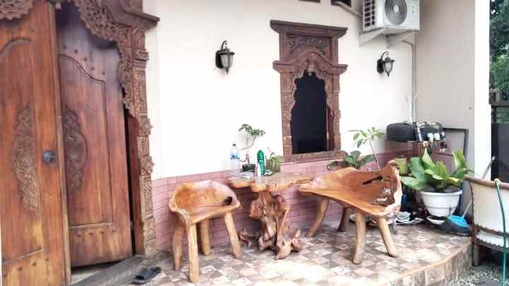 rumah nuansa kayu jati sawangan permai depok nego