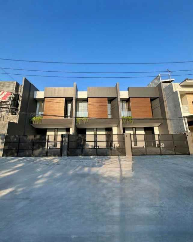 rumah raya kutisari indah new minimalis