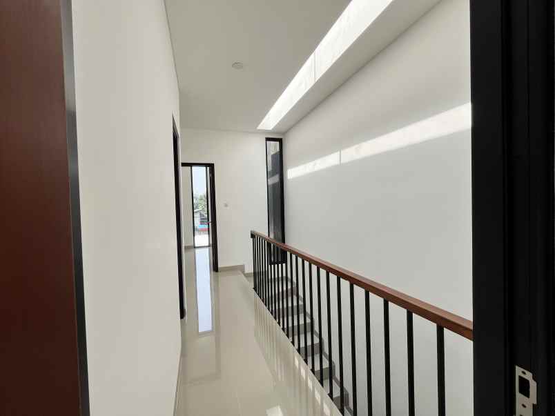 rumah ready siap huni dekat pondok cabe