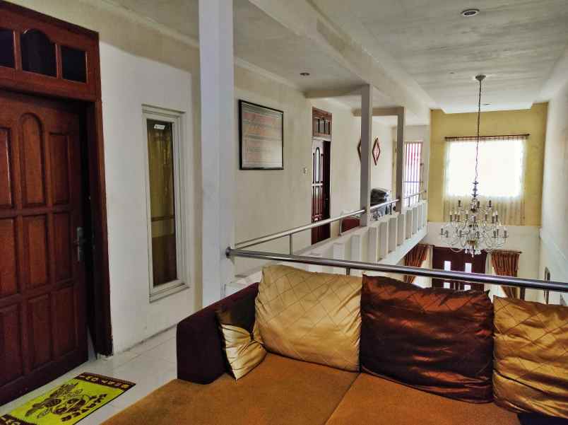 rumah rungkut merr surabaya row jalan 2 mobil nego