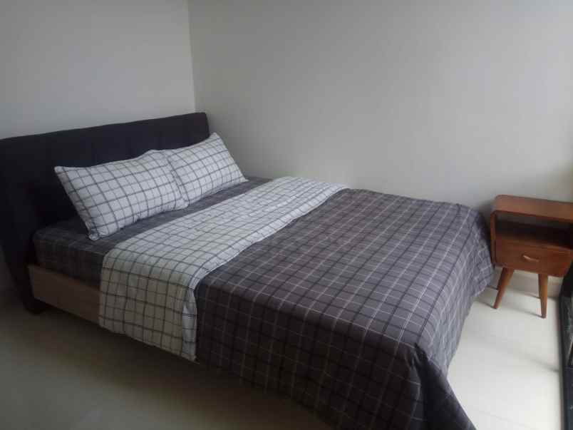 rumah sawangan depok